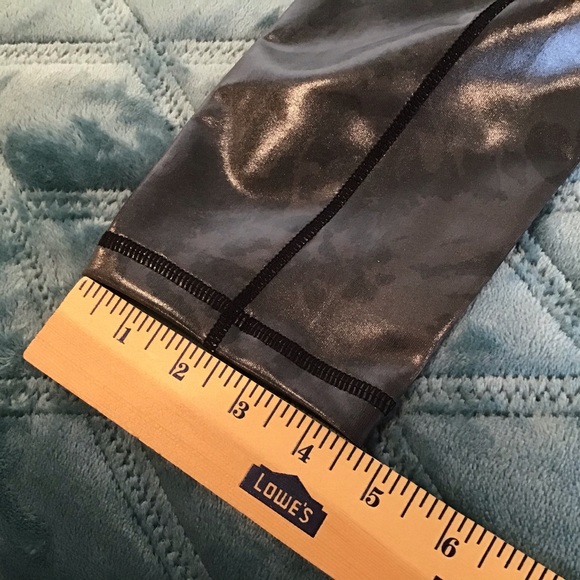 Legging Large, Black. Has Leg pockets Stretch NWT Ideology - Picture 5 of 13